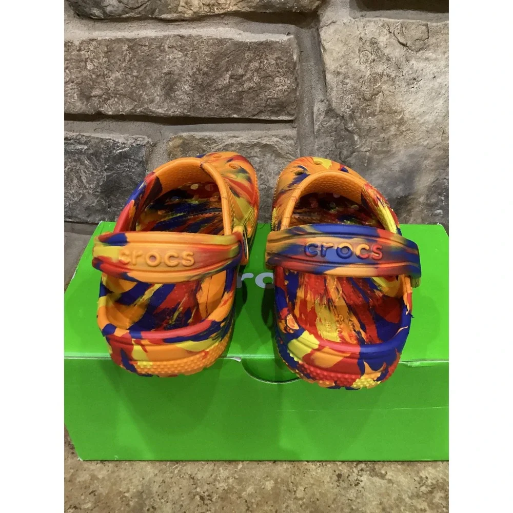 CROCS classic marbled
